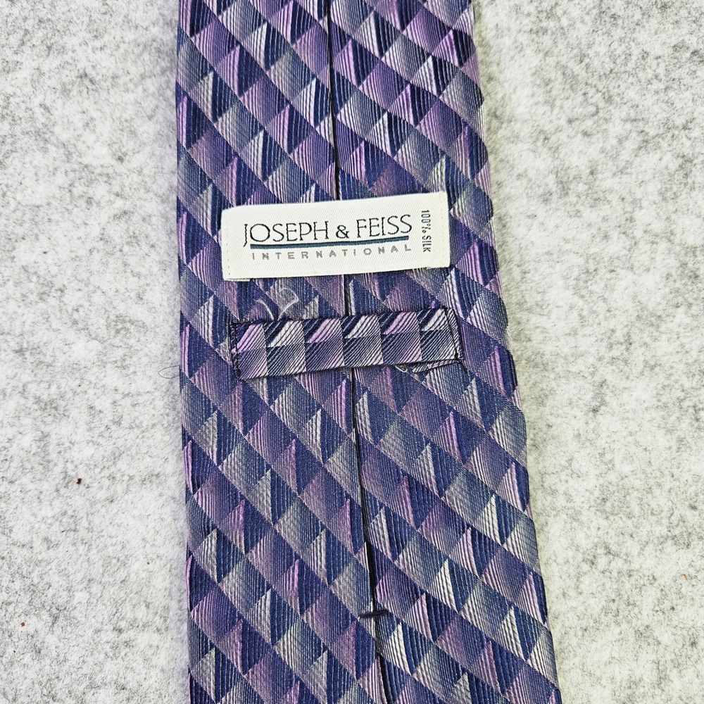 Joseph & Feiss International Mens‎ Purple Geometric Diamond 100% Silk Necktie - Picture 3 of 3